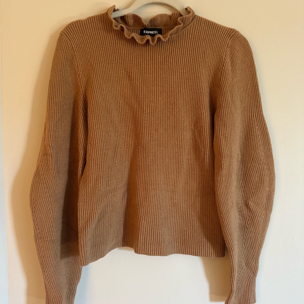 Express Women's Tan Sweater - Size M